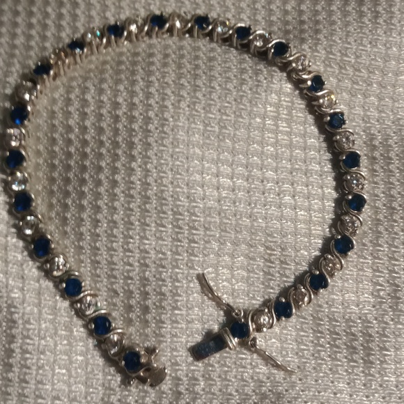 925 Sterling Silver Blue & White cubic zirconium tennis bracelet - Picture 3 of 4